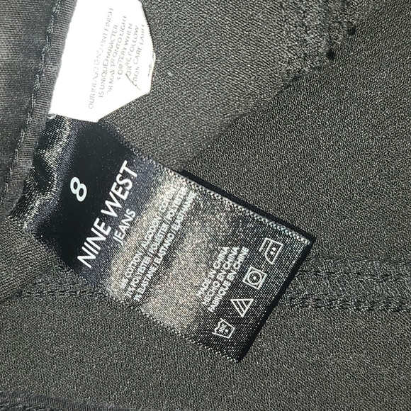 Nine West Pull On Skinny Cropped Pants - Picture 3 of 6